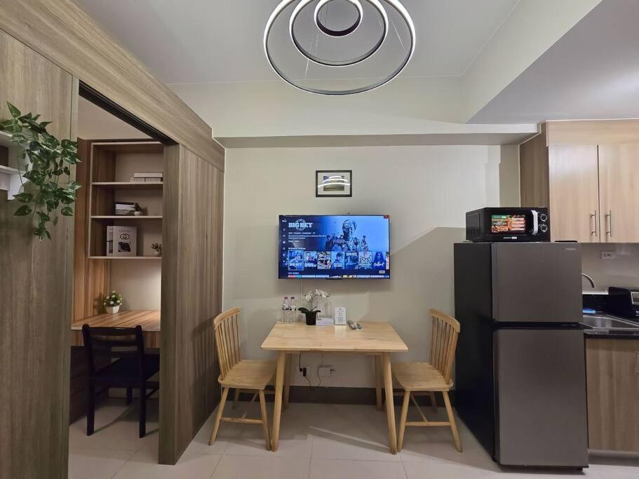 1Br Unit Condotel W Balcony Fame Residences -Fm38 Manila Exteriör bild